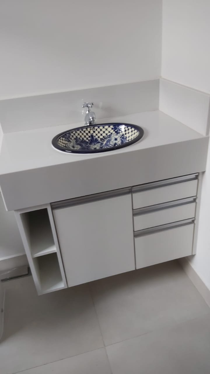 Projeto recente - quarto de casal com closet integrado